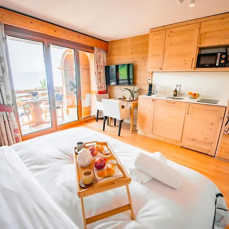 Clouds Alpin Luxury View And Pool Apartamento